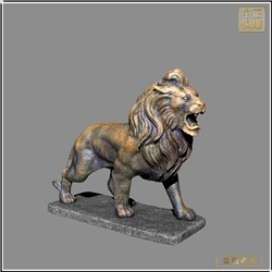 富有神秘色彩的銅獅子雕塑